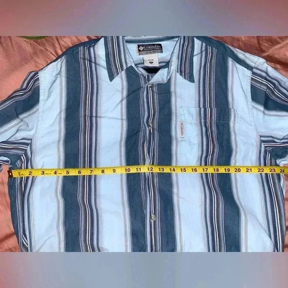 Columbia Men’s XL Striped Button Down Shirt - Picture 5 of 5